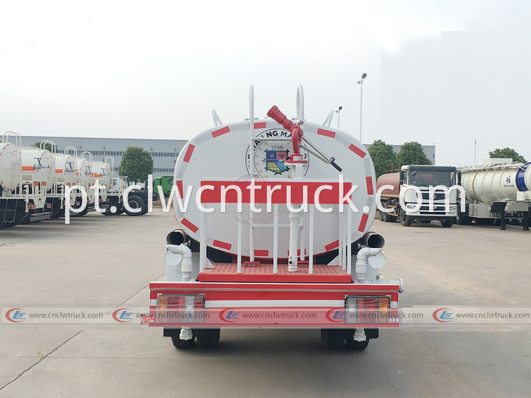 Water Carrier Truck 4